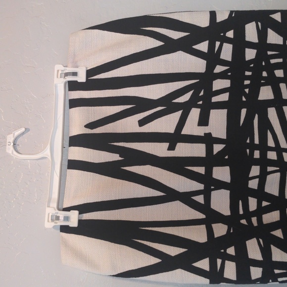 LAFAYETTE 148 NEW YORK GRAPHIC PENCIL SKIRT - Picture 3 of 11